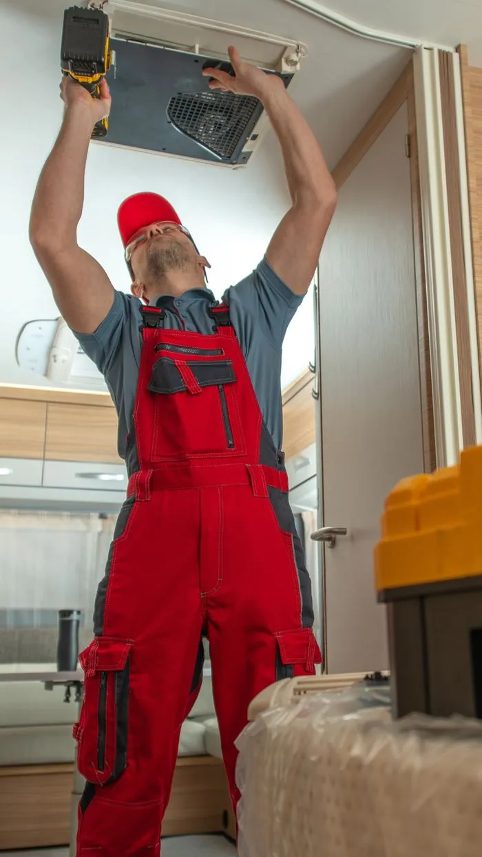 A/C & Heating — Triumphant RV Solutions